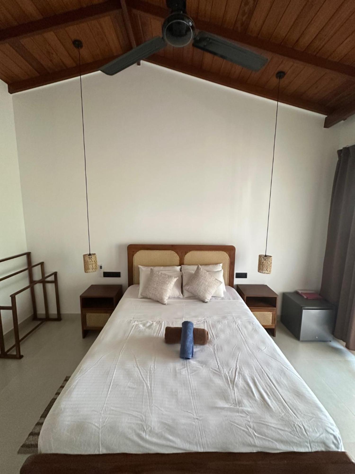 Bed and Breakfast Casa Tharin Madiha Матара Екстер'єр фото