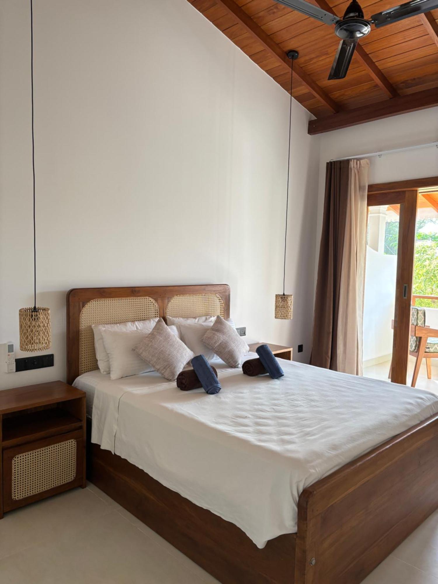 Bed and Breakfast Casa Tharin Madiha Матара Екстер'єр фото